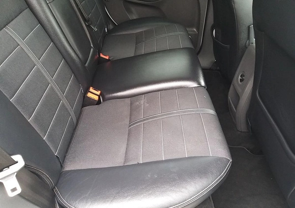 Ford Kuga cena 44000 przebieg: 170000, rok produkcji 2012 z Drezdenko małe 497